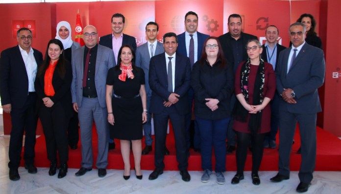 Smart Tunisia : signature d’accords pour la création de 800 opportunités d’emploi