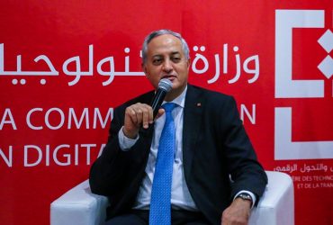 Signature d’un accord pour le développement d’un système d’information: l’identifiant unique.