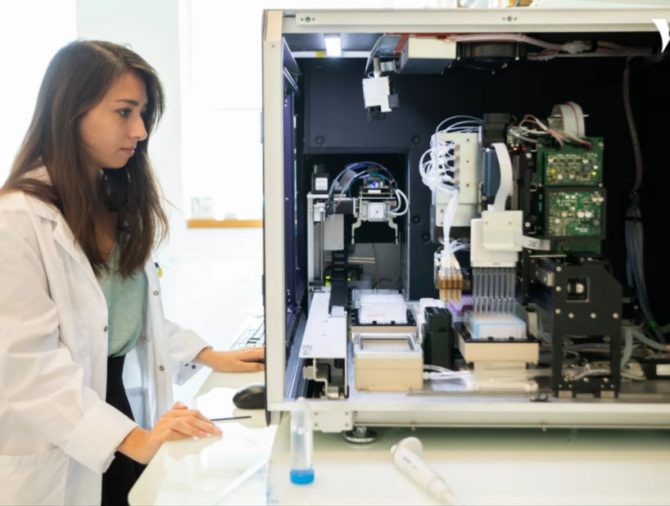 A la demande de la Darpa, DNA Script s’associe à Moderna pour prévenir les futures pandémies